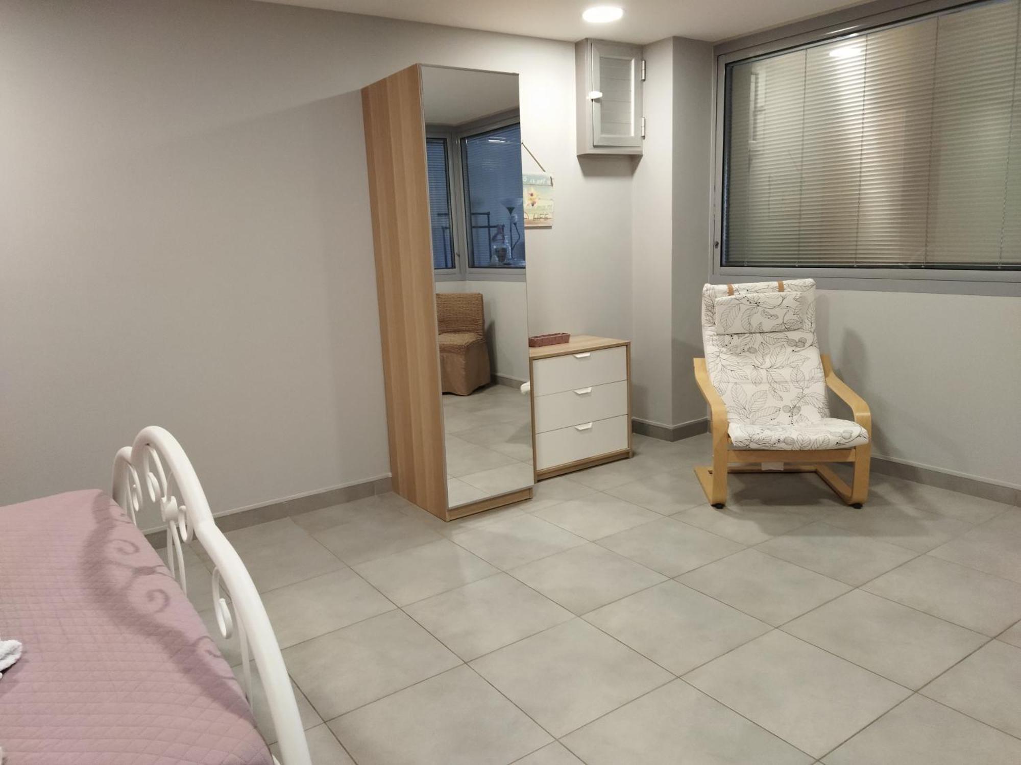 Cozy Apartment Near To The Airport Kouvaras Phòng bức ảnh