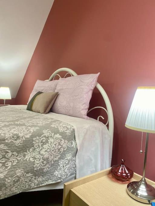 Cozy Apartment Near To The Airport Kouvaras Ngoại thất bức ảnh